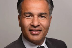 Nasim Amini, Deutsche Bank